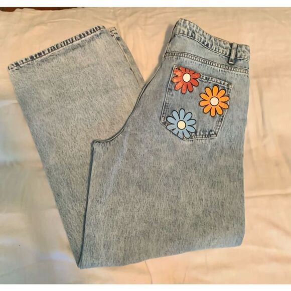 Shein Wide Leg Floral Jeans - Picture 9 of 10